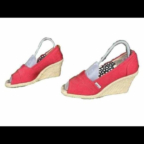 Toms Womens Wedges Size 7.5W Wide Red Classic Canvas Espadrille Slip On Peep Toe - Picture 1 of 10